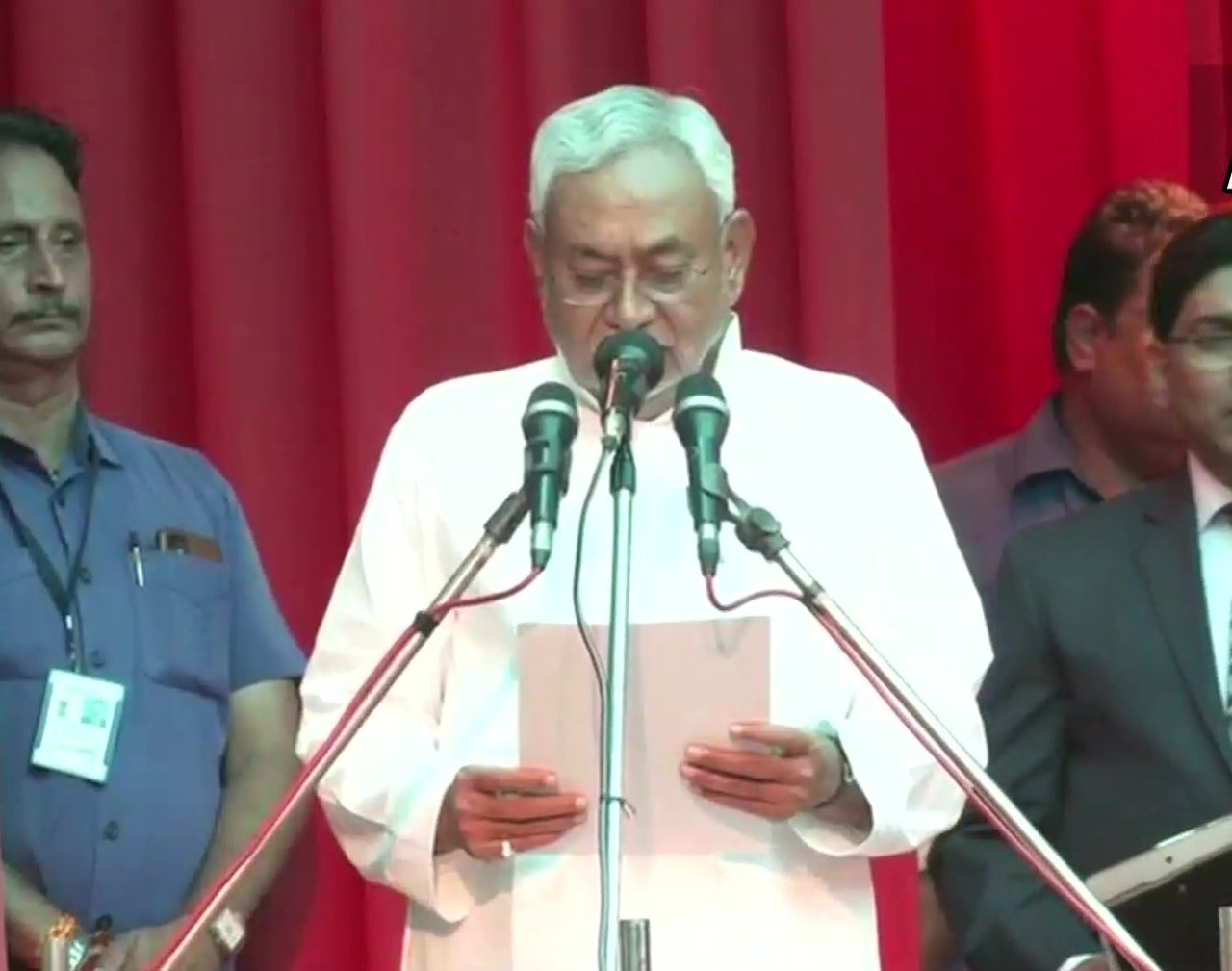 Nitish Kumar takes oath as Chief Minister of Bihar for eighth time at Raj Bhavan, Tejashwi Yadav also takes oath